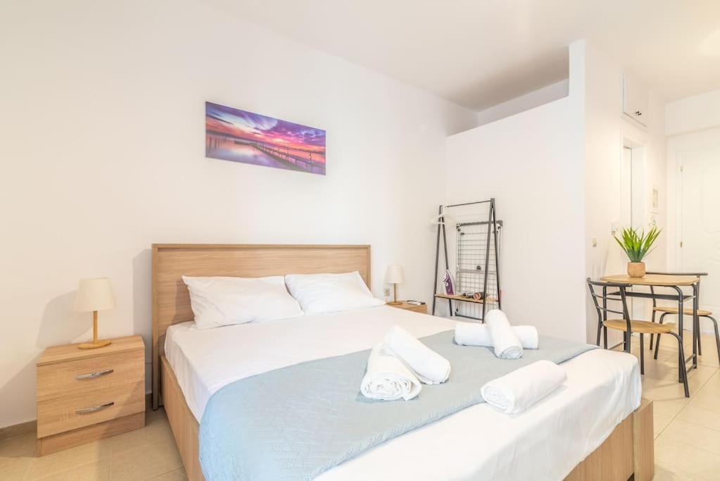 Urban Apt Next University 11 Heraklion  ภายนอก รูปภาพ