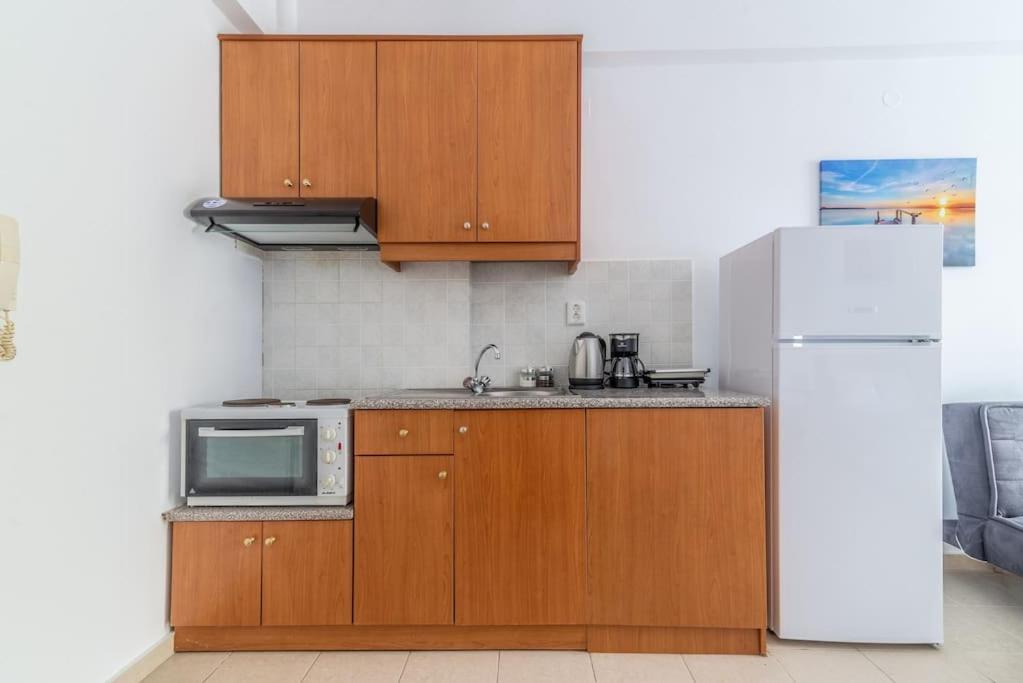 Urban Apt Next University 11 Heraklion  ภายนอก รูปภาพ